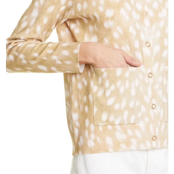 Authentic Burberry sweatshirt rashelle deer print snap cardigan